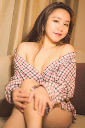 性感邻家姐妹_720电影全集观看